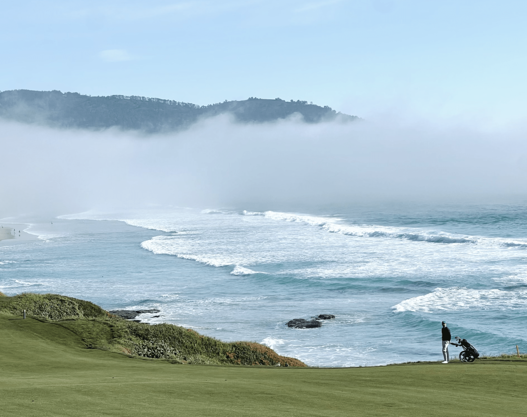 A Memorable Escape: A Quick Trip to Pebble Beach Golf Links with Friends