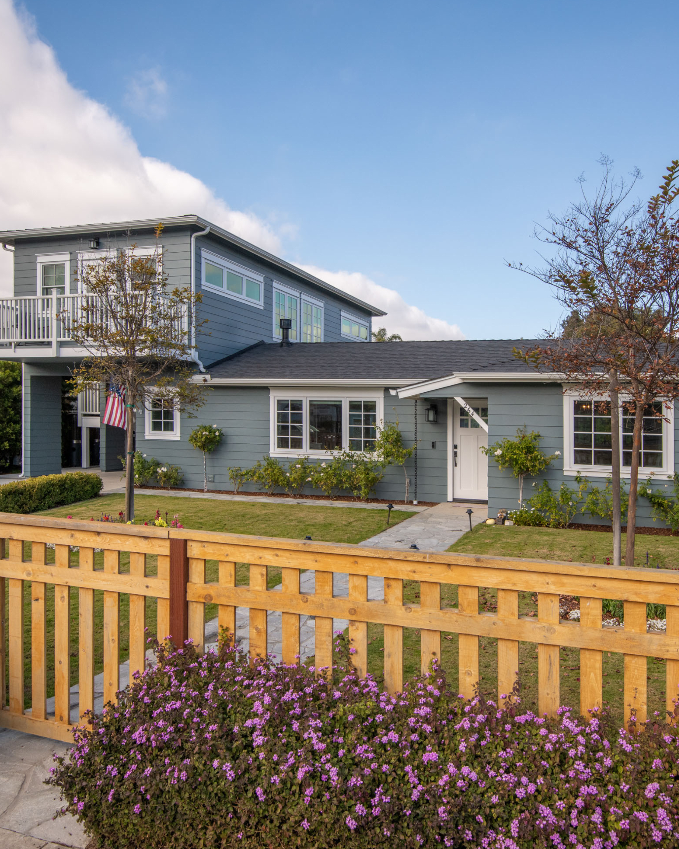 Leased | 264 24th St