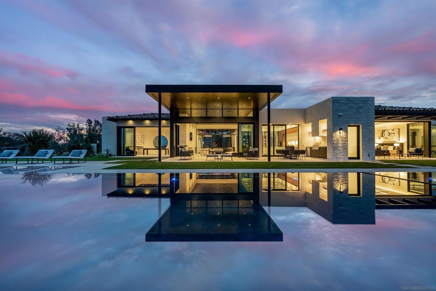 Sold | 15815 Las Planideras